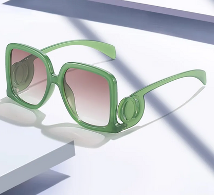 Beverly Bungalow Glasses - Paparazzi-Proof Since 1969
