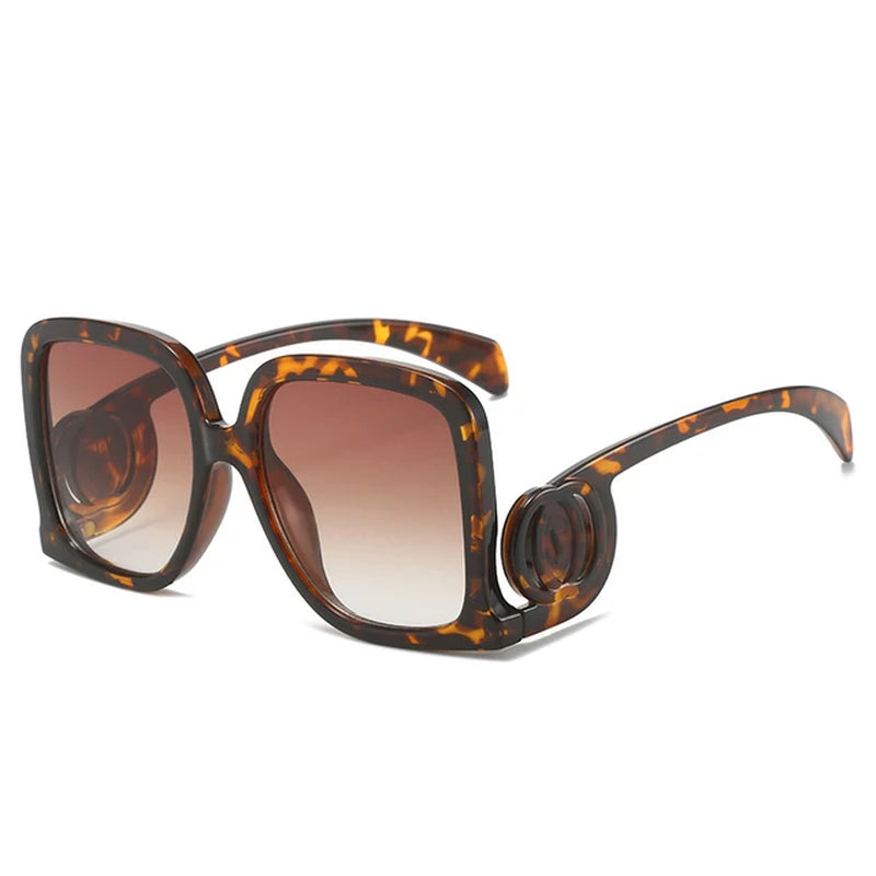 Fashion Gradient Oversized Sunglasses Women Unique Designed Frame Sun Glasses Vintage Trend Casual High Quality Chic Street Wear