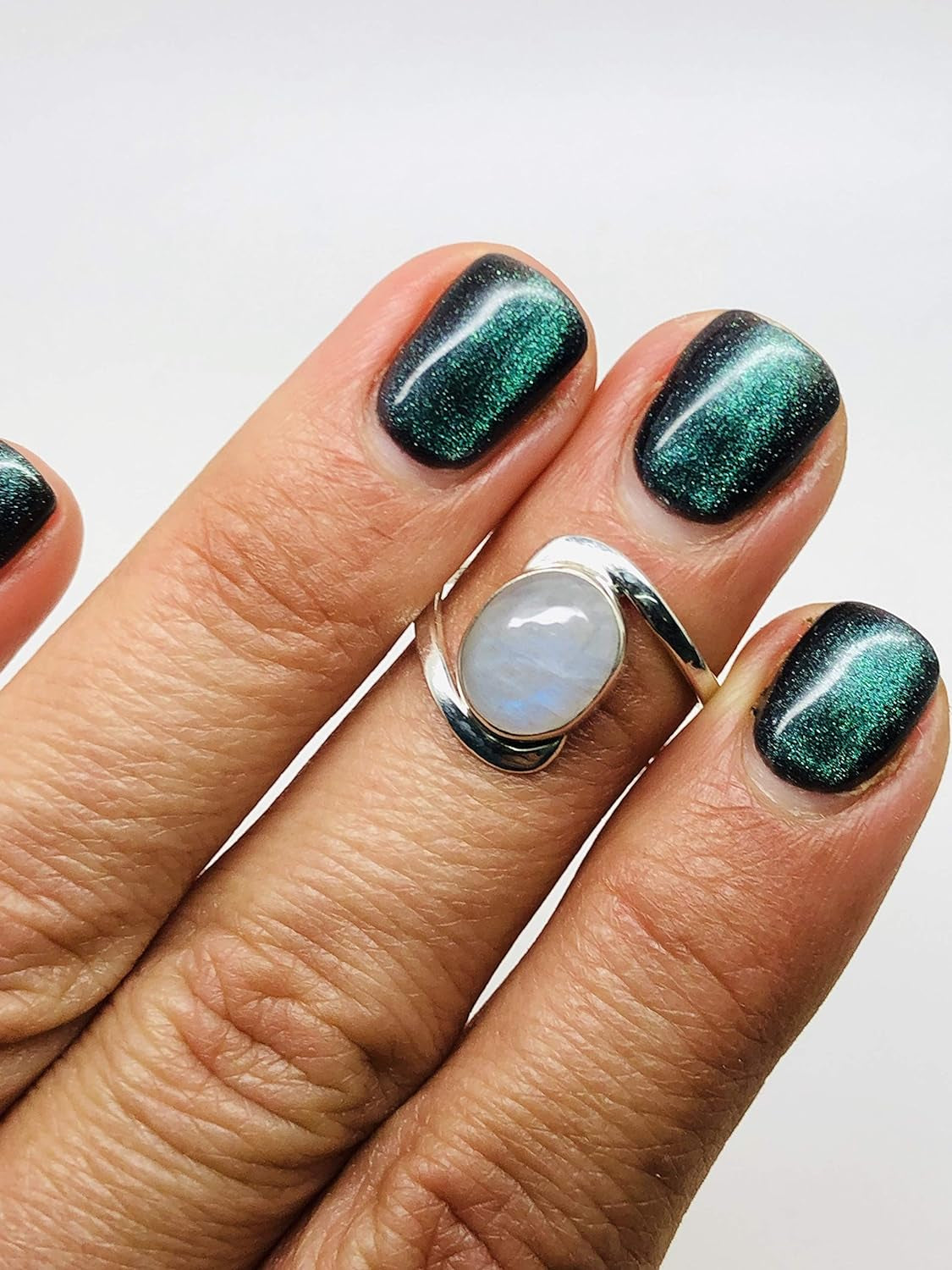 Oval Moonstone Ring- 925 Sterling Silver - Ethnic Boho Chic Hand Made Jewelry - Fashionable and Stylish for Girls and Women -Us Size 5-10