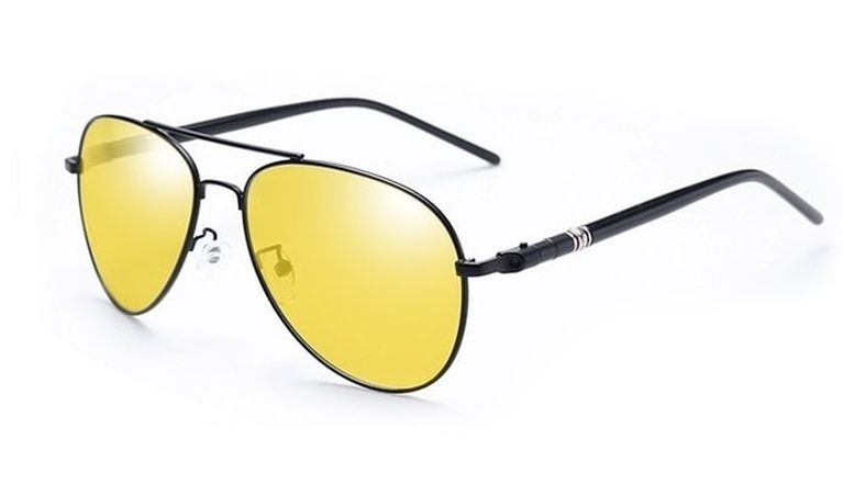 Men's Aviator Polarized Sunglasses - Reach Cruising Altitude In These Sleek Shades